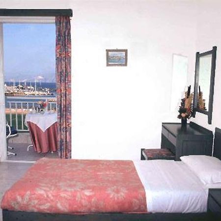 Bousoulas Apartments Agios Nikolaos  Exterior photo